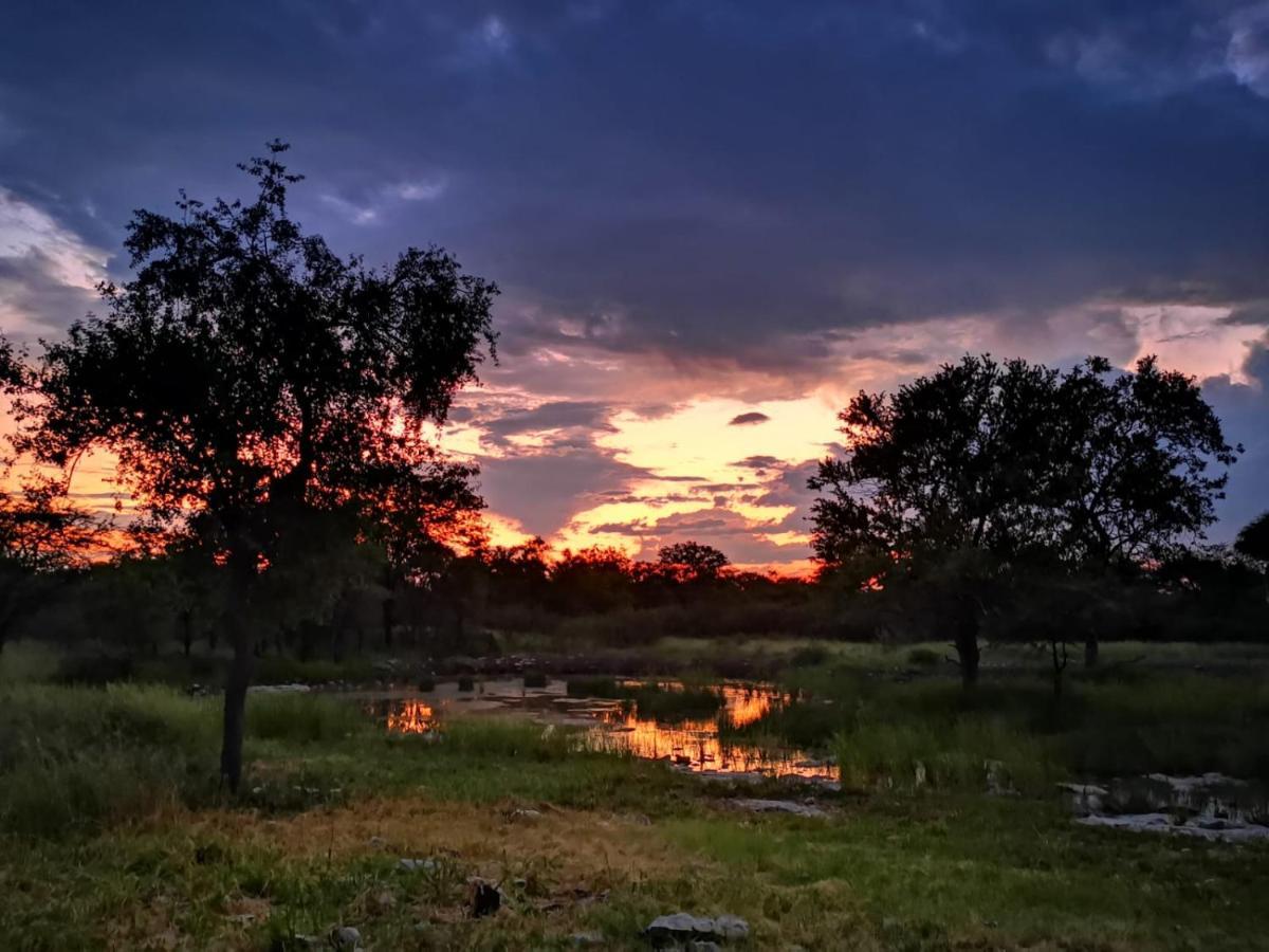 Mokuti Etosha Villa Namutoni Bagian luar foto